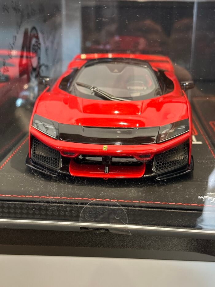Ferrari F80 Rosso Corsa 1:18 Red