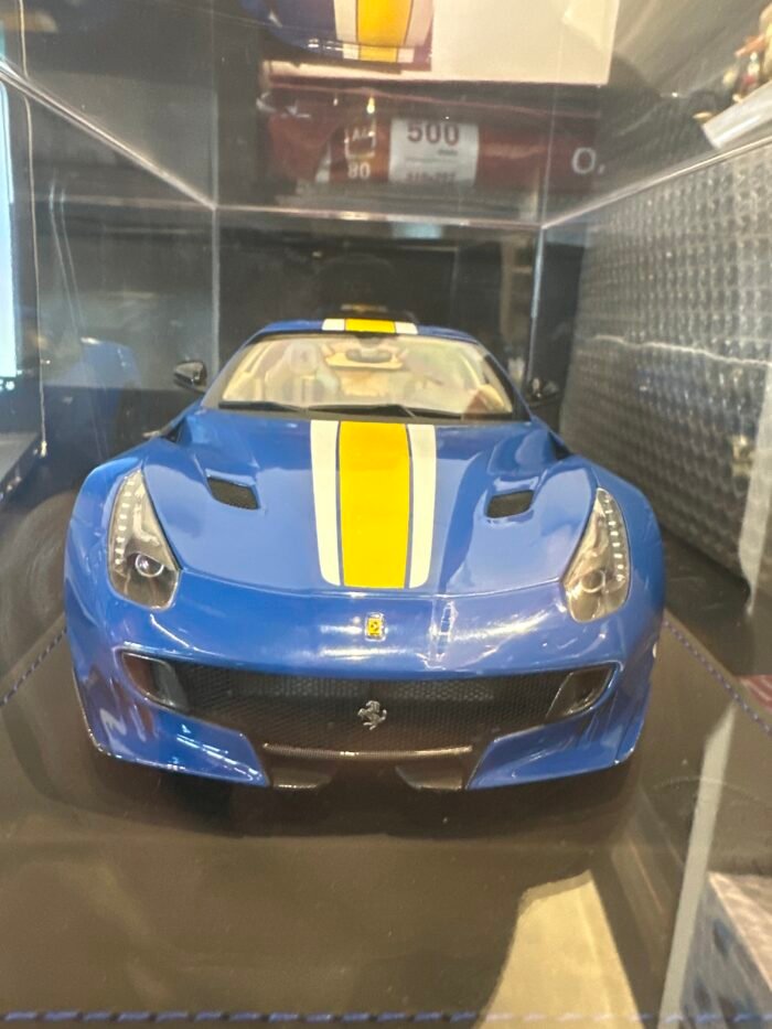 Ferrari F12 TDF 1:18 Blue