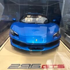 Ferrari 296 GTS 1:18 Blue