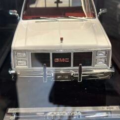 GMC Pickup Sierra Classic 1986 White 1:18
