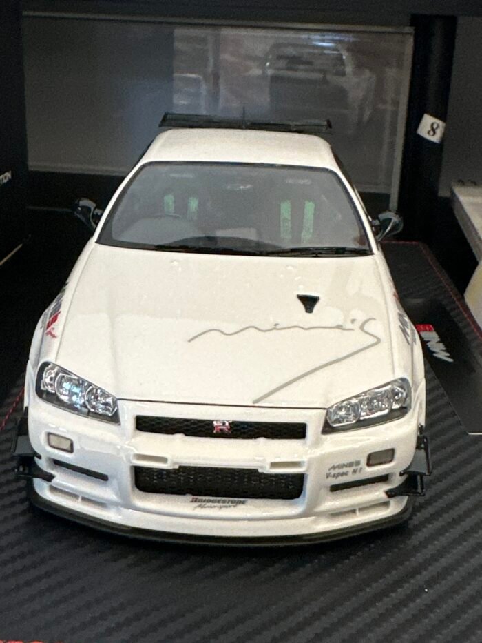 Nissan Skyline GT-R V Spec N1 (BNR34) 2021 White 1:18