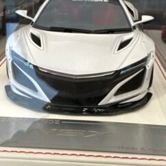 LB Performance NSX Pearl White 1:18