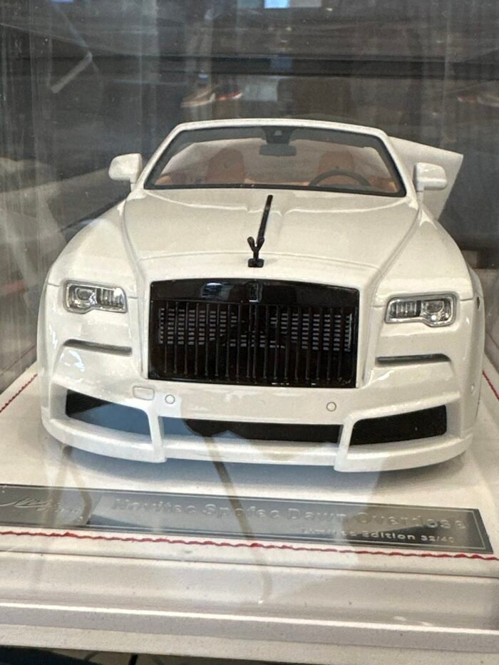 Rolls Royce Dawn Novitec Overdose 1:18 white