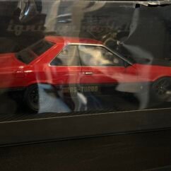 Nissan Skyline 2000 RS Turbo (R30) 1:18 Red