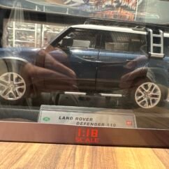 Range Rover Defender 110 Blue 1:18