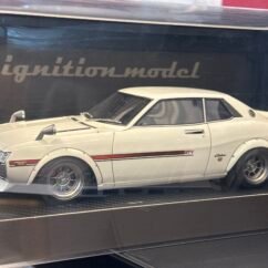 Toyota Celica 1600GTV (TA22) White 1:18