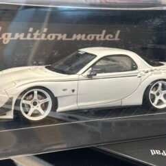 Mazda RX -7 FD3S White 1:18