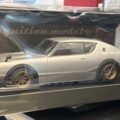 Nissan Skyline 2000 GTR ( KPGC110) 1:18 Silver