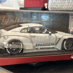 Pandem R35 GT-R 1:18 Matte Gray