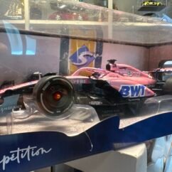 Alpine A522 Bahrein GP 2022 1:18 Pink