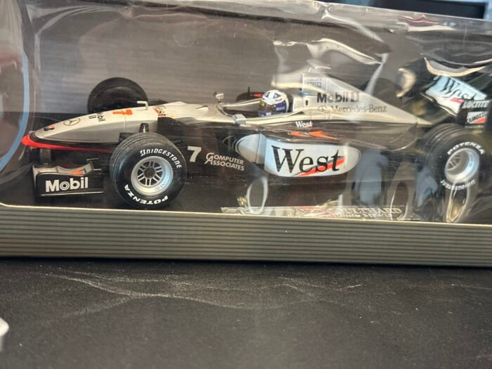 David Coulthard West Mclaren Mercedes MP4/13 Black & Gray 1:18