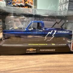 1973 Chevrolet Cheyenne10 R93 22-03 Blue 1:18