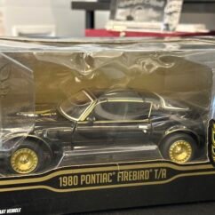 1980 Pontiac Firebird T/A 1:24 Black