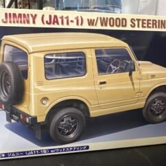 Suzuki Jimny JA11-1 W/Wood Steering Wheel 1:24 Beige