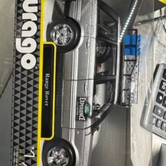 Range Rover Burago 1:24 Gray