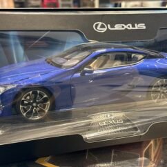 Luxe LC500h 1:18 Blue