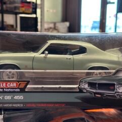 1970 Buick Gs 455 Muscle Car & Corvette 1:18 Green