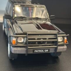 Nissan Patrol GR Y60 Black 1:18