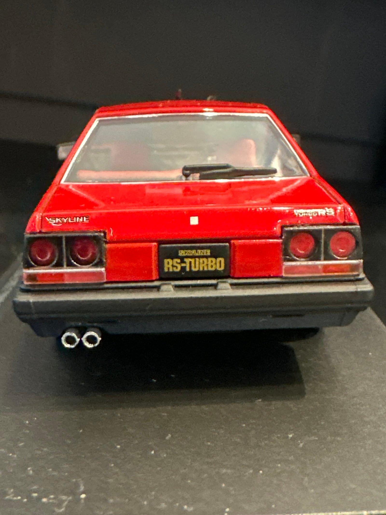 Nissan Skyline HT2000 Turbo RS1983 Red 1:43 - Image 3