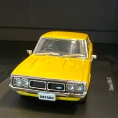 Nissan Datsun 420k GL 1:43 Yellow