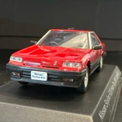 Nissan Skykine R30 Hard Top 2000 Turbo RS-X 1:43 Red