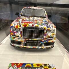 Rolls Royce Cullinan Sun Flower 1:18