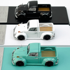 Beetle Pickup Truck 1:64 White & Black