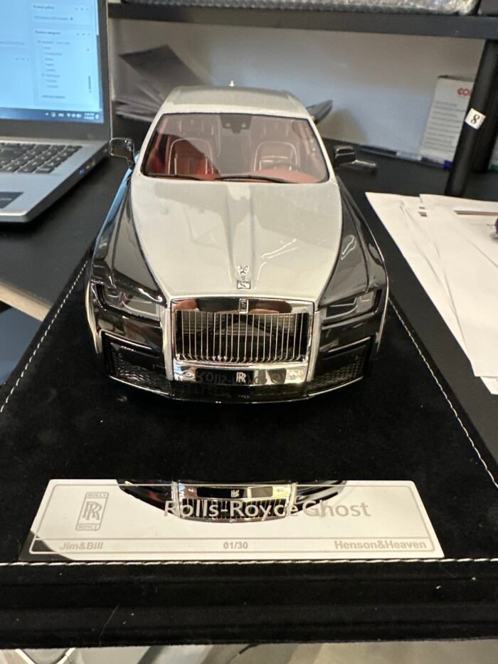 Rolls Royce Ghost 1:18 Silver Metallic Black