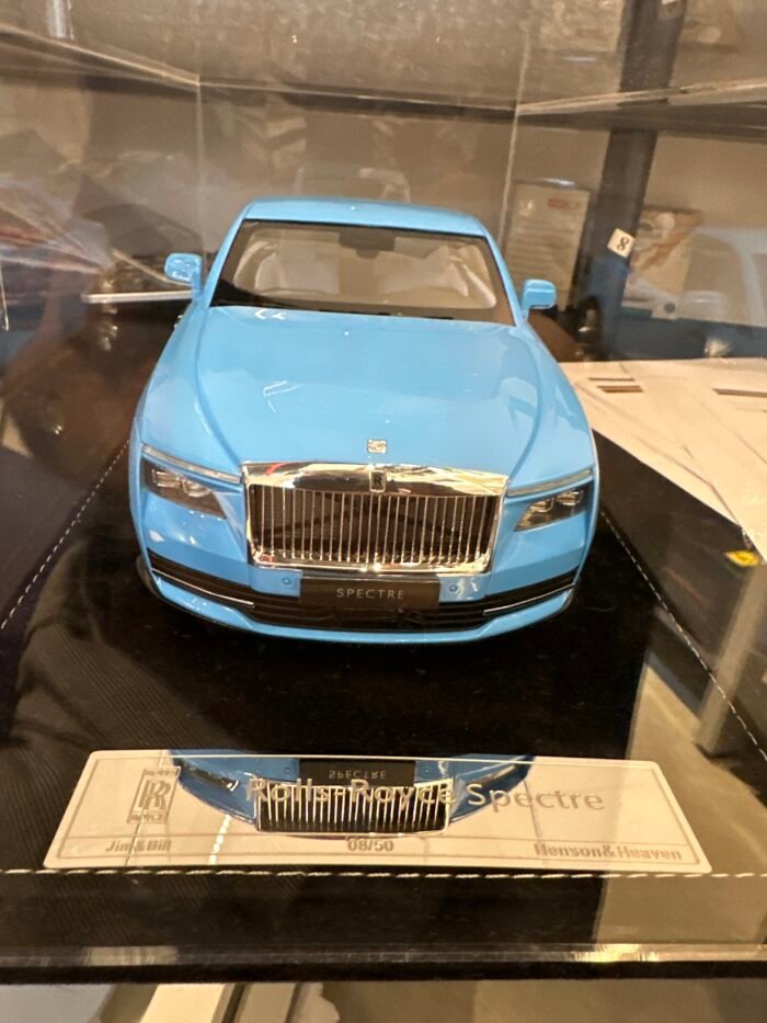 Rolls Royce Spectre 1:18 Blue