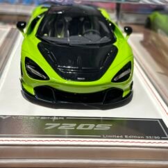 McLaren 720S Vorsteiner 1:18 Mantis Green