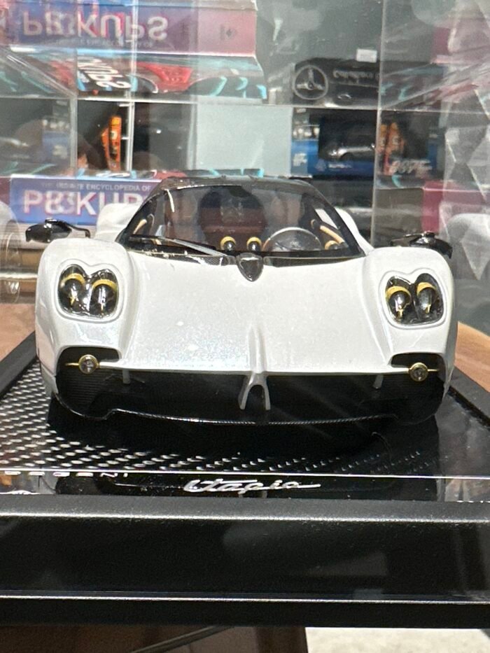 Pagani Itapia Vip 18037 Pearl White Decals 1:18