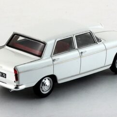 1968 Peugeot  404/8 (France) (White) 1:43