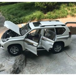 Toyota Land Cruiser Prado Vx (White) 1:18