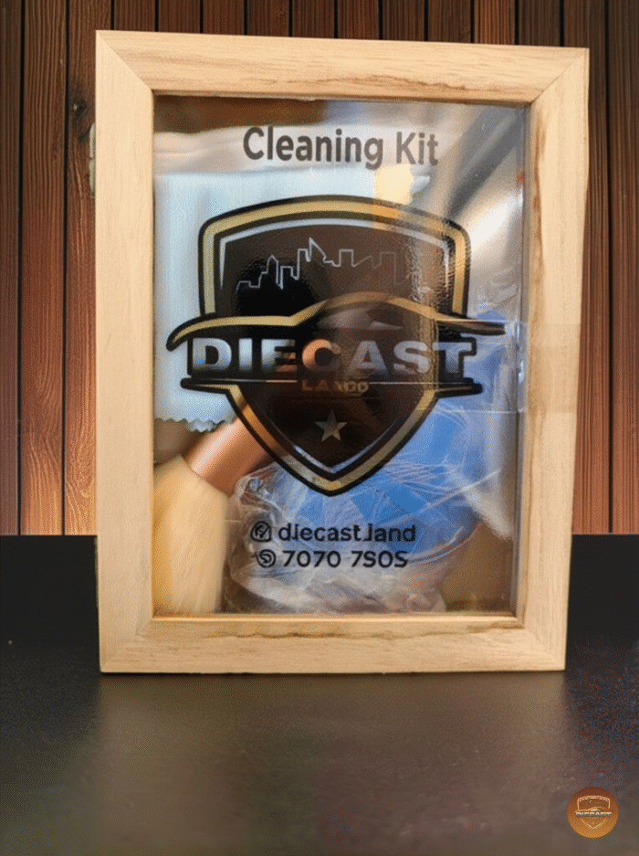 Cleaning Kit for Display Cases 6 pcs Diecast Land