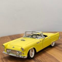 Ford Thunderbird 1955 Yellow 1:18