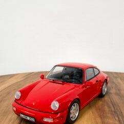 Porsche 911 Carrera 2 (1992) Gelb 1:18 R