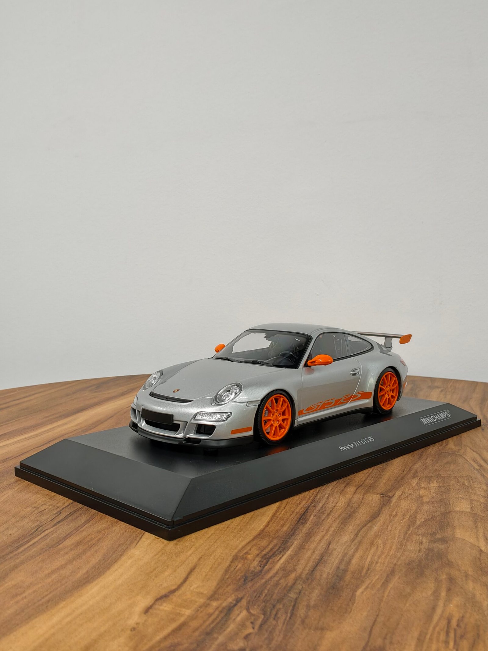Porsche 911 GT3 RS 1:18 Gray