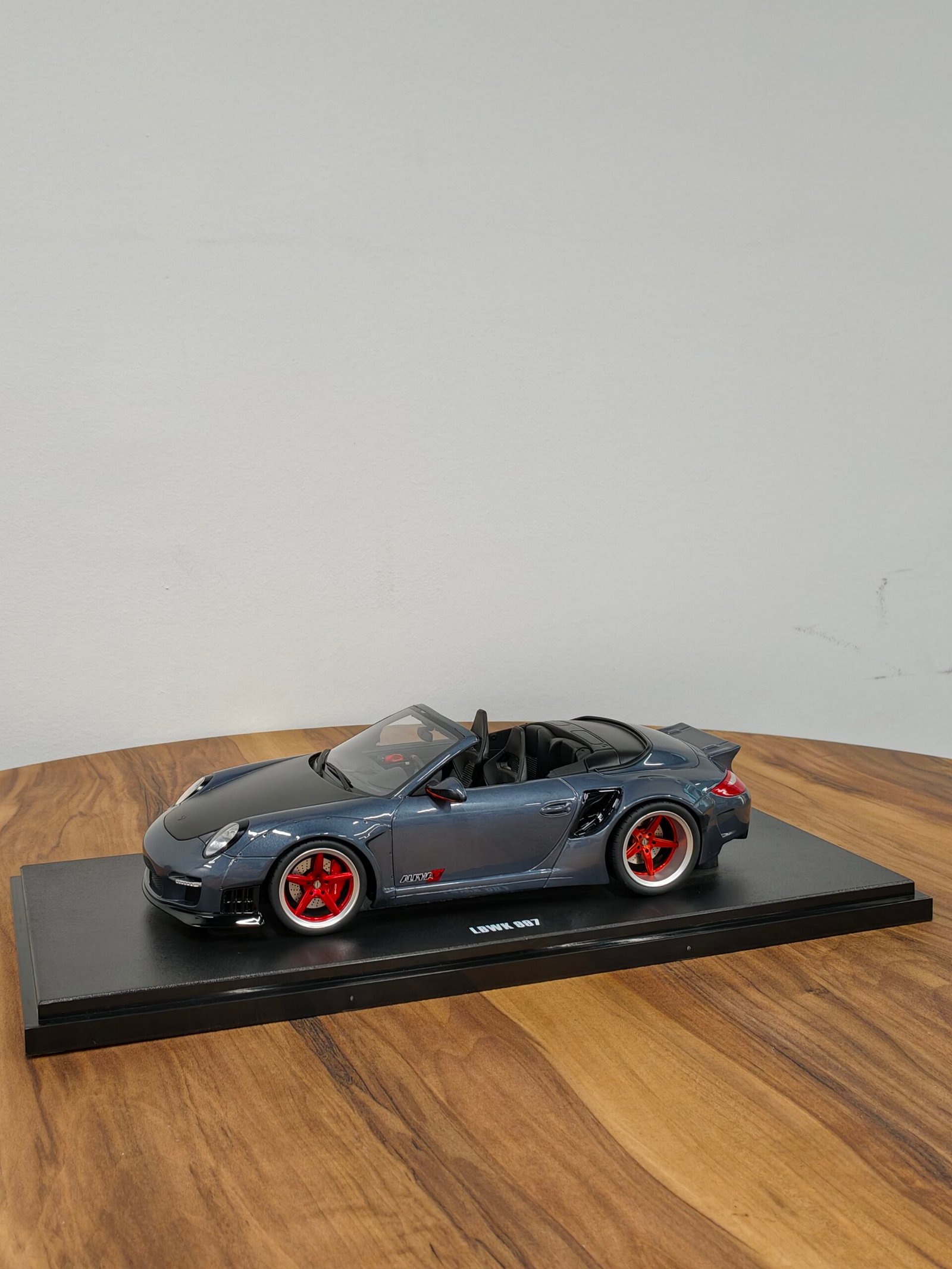 Porsche LBWK 997 Blue 1:18