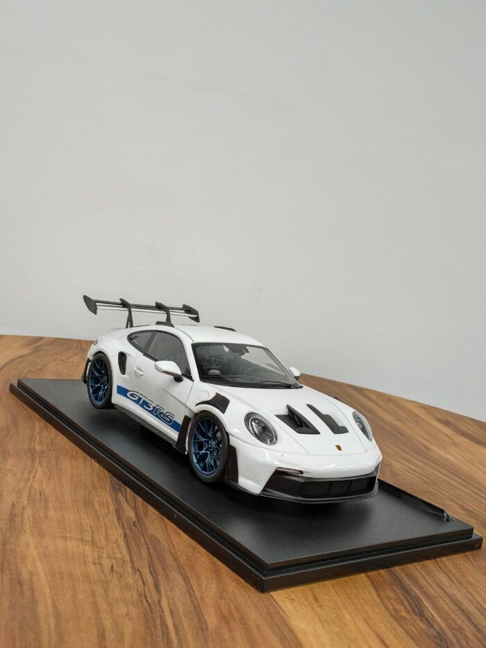 Porsche 911 GT3RS White 1:18 - Image 10