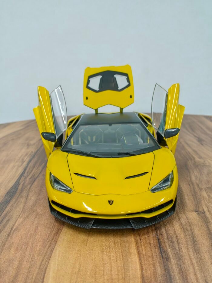 Lamborghini Centenario LP770-4 Yellow 1:18 - Image 22