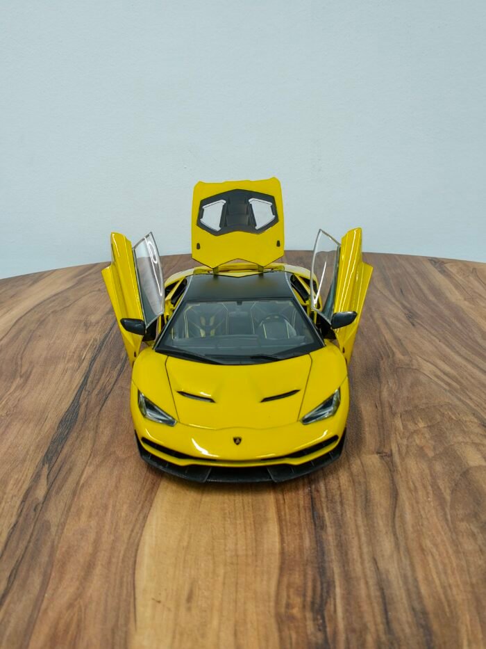 Lamborghini Centenario LP770-4 Yellow 1:18 - Image 13
