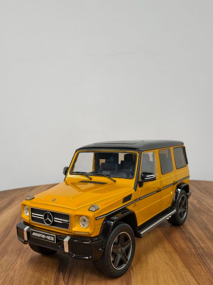 Mercedes-AMG G63 Yellow 1:18 - Image 2