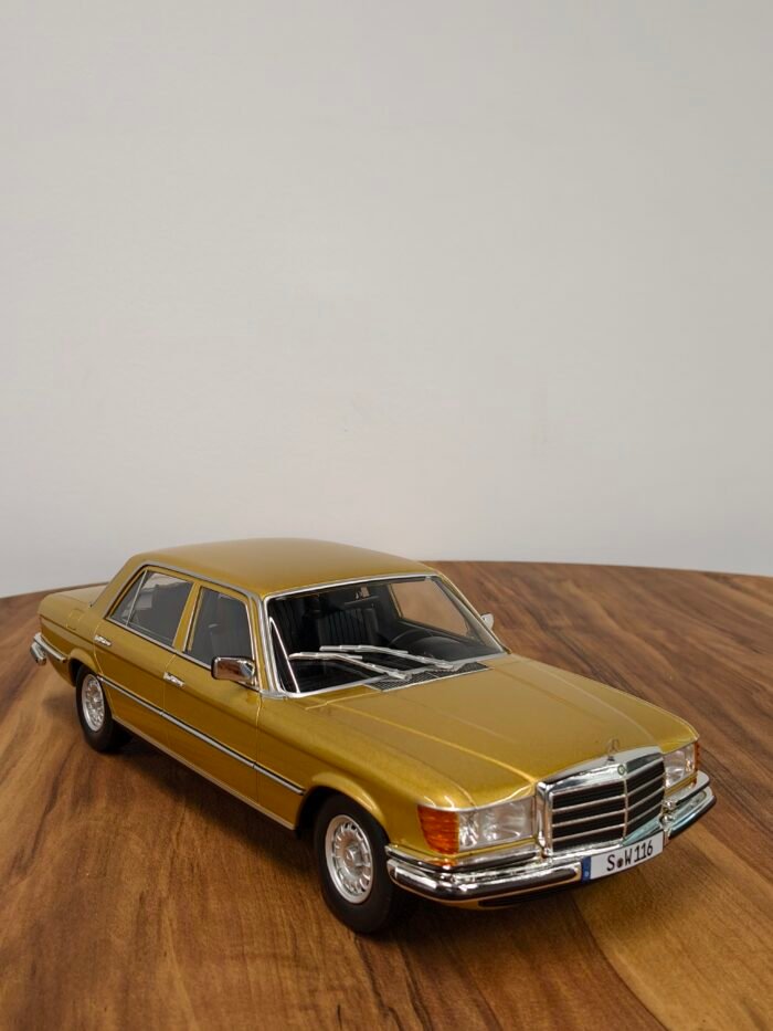 Mercedes Benz S-Class W116 Golden Yellow 1:18 - Image 6