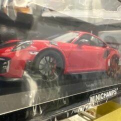 Porsche 911GT2 RS 1:18 Red