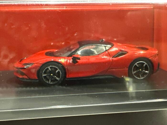 Ferrari SF90 Stradale 1:64 Red