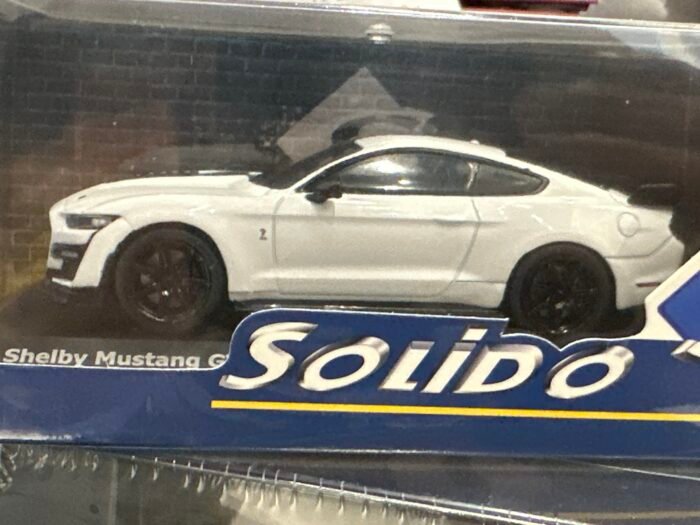 Shelby Mustang GT-500 Fast Track 1:43 White