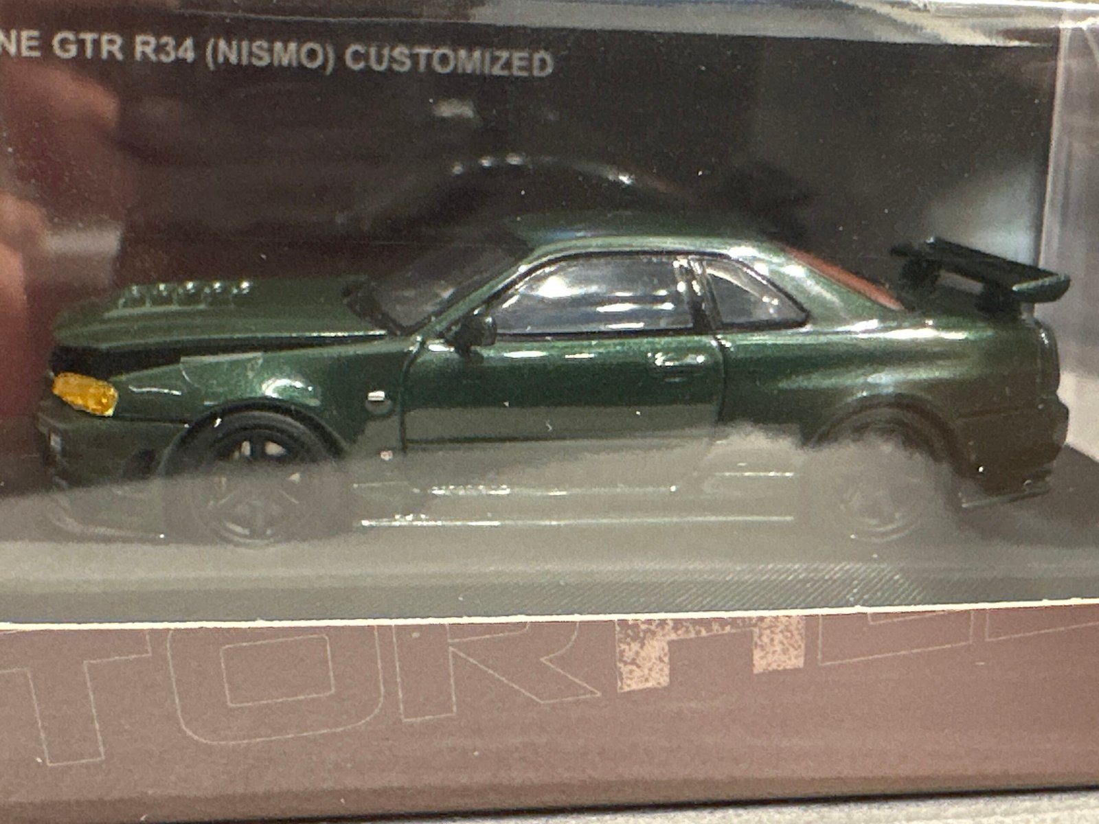 Nissan Skyline GT-R R34 Green 1:64