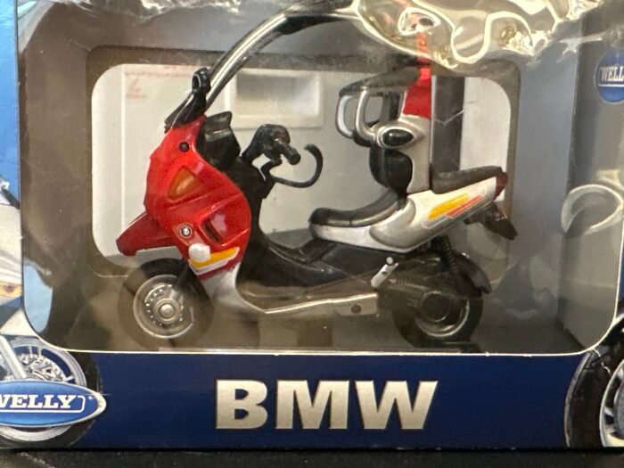 BMW C1 MotorCycles 1:18 Red & Black