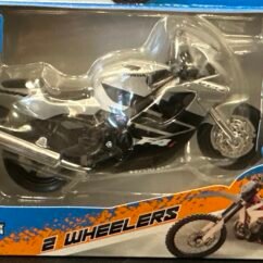 Honda F4 MotorCycles 1:18 Black & Silver