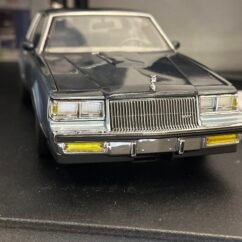 1987 Buick D84 Designer Series 4Car Final Edition 1:18 Blue Metallic